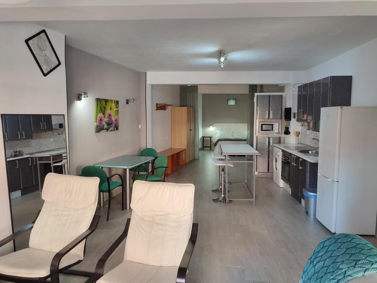 Loft Centro Con Parking Gratis Y Azotea Chillout Gratis! Apartment Talavera de la Reina Exterior photo