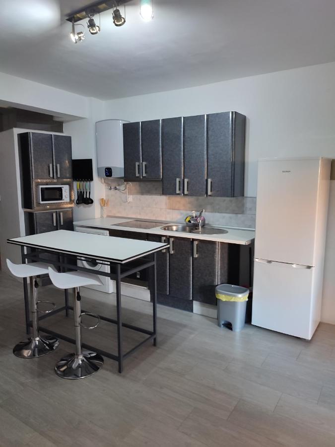 Loft Centro Con Parking Gratis Y Azotea Chillout Gratis! Apartment Talavera de la Reina Exterior photo